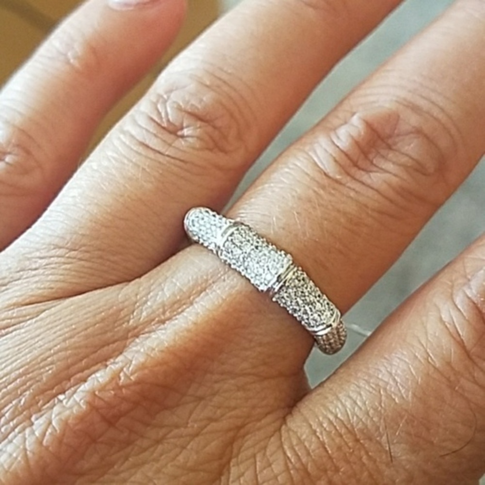 Sterling silver Designer look Wedding Band sz 7.5
